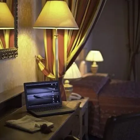 Orologio Hotel