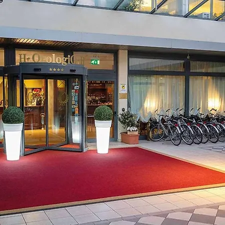 Hotel Orologio 4*