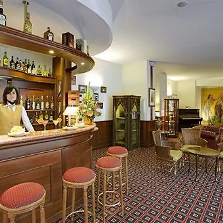 Orologio Hotel