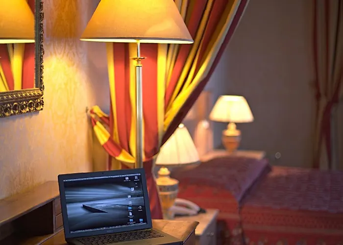 Orologio Hotel Ferrara